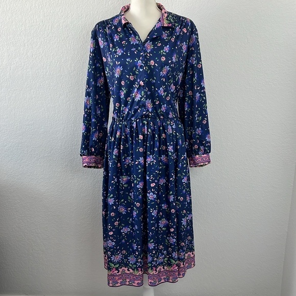 Vintage Dresses & Skirts - Vintage Anthony Richards Poly Long Sleeve Volup Floral Dress